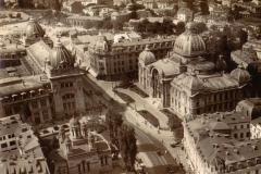 Vedere aeriană cu Biserica Zlătari, Poșta și Palatul CEC - București, 1938