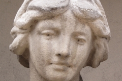Statuie Exterior